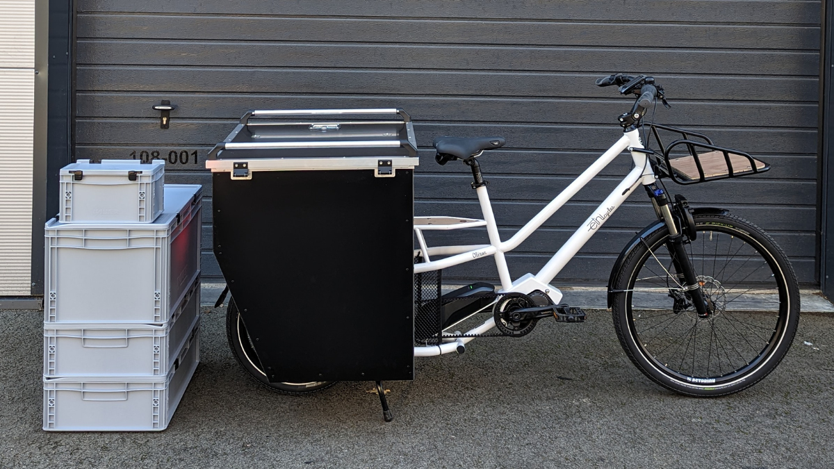 box sur-mesure sur vélo longtail