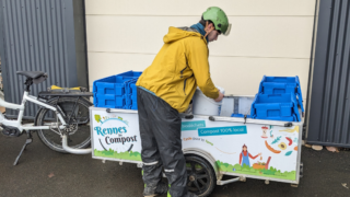 Remorque vélo collecte biodéchets Toutenvelo