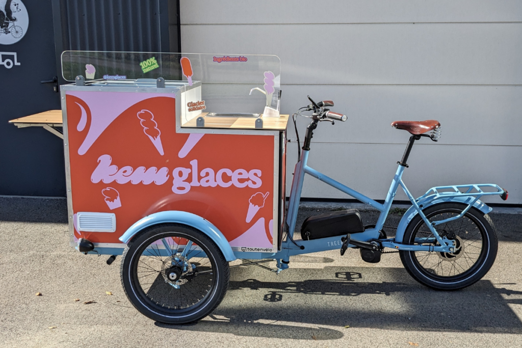 Triporteur glacier Paris